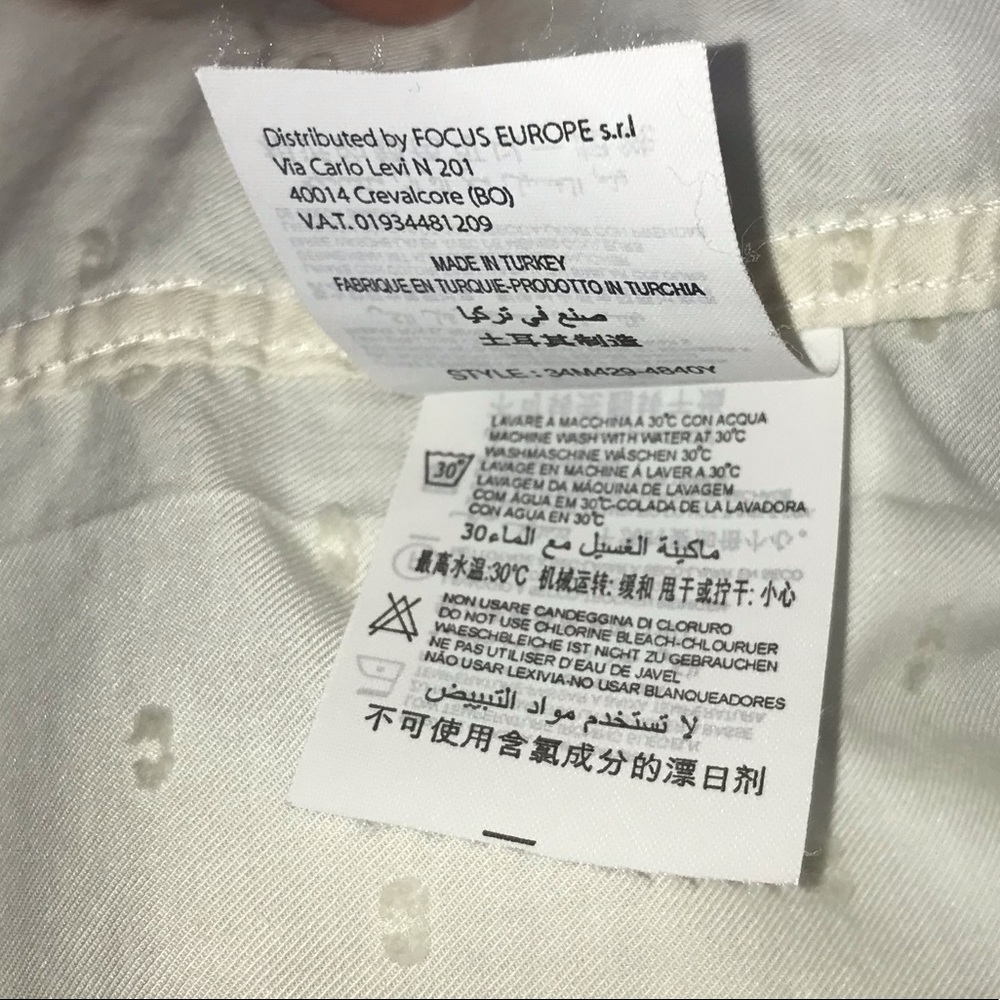 Guess By Marciano Regular fit size L - Picture 9 of 15